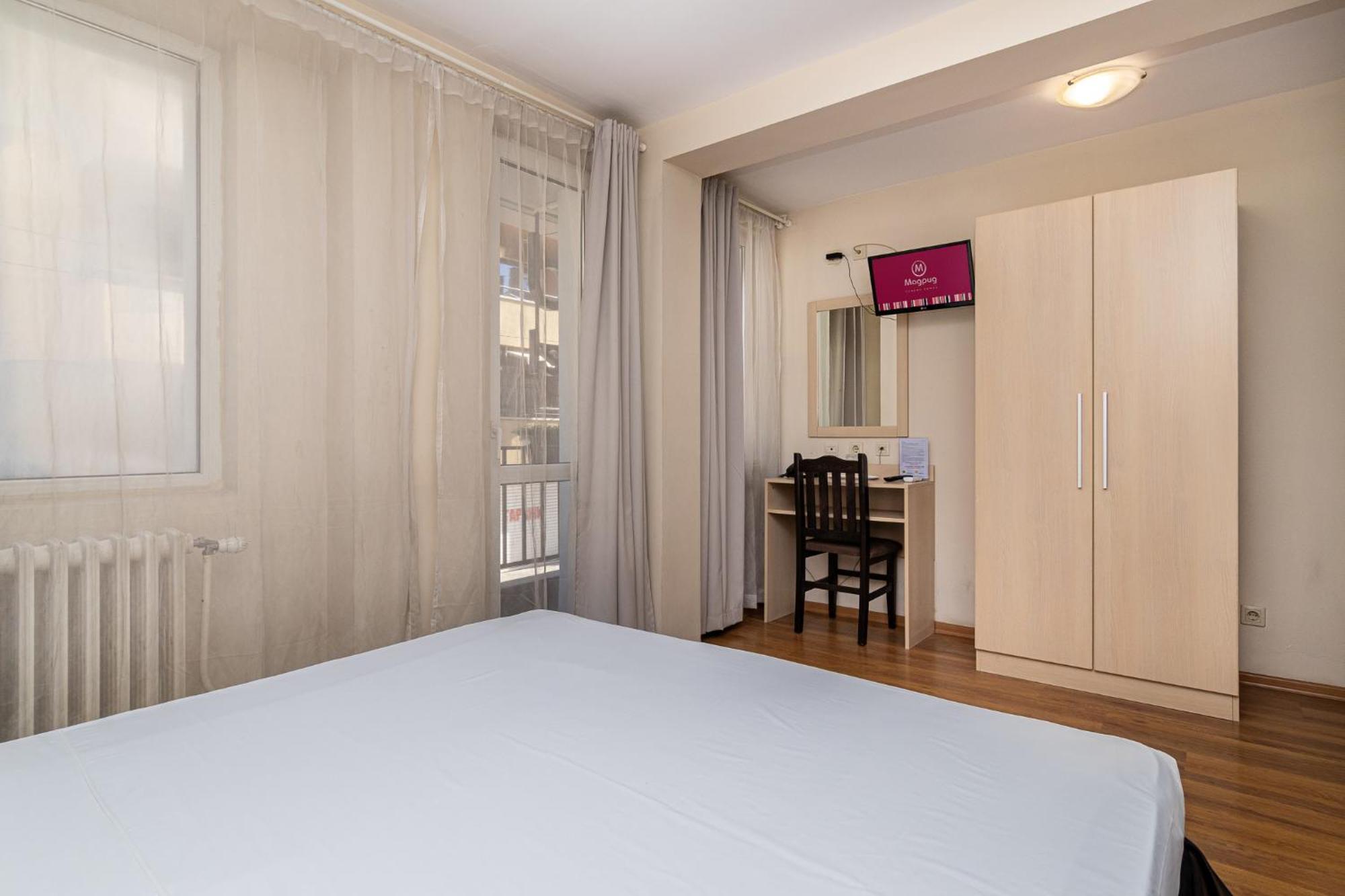 Family Hotel Madrid Sofia Exterior photo